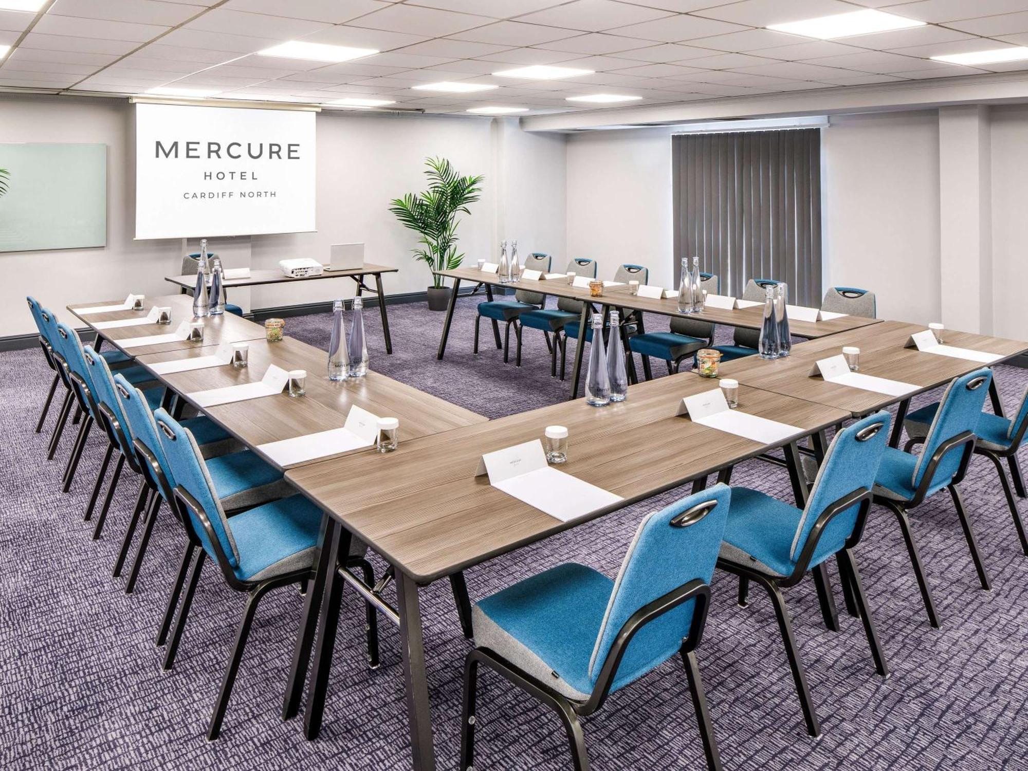 Mercure Cardiff North Hotel Exteriér fotografie